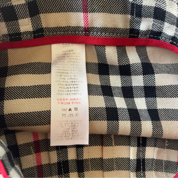Burberry Girl's Skirt Classic plaid with red ribbon - Picture 5 of 8